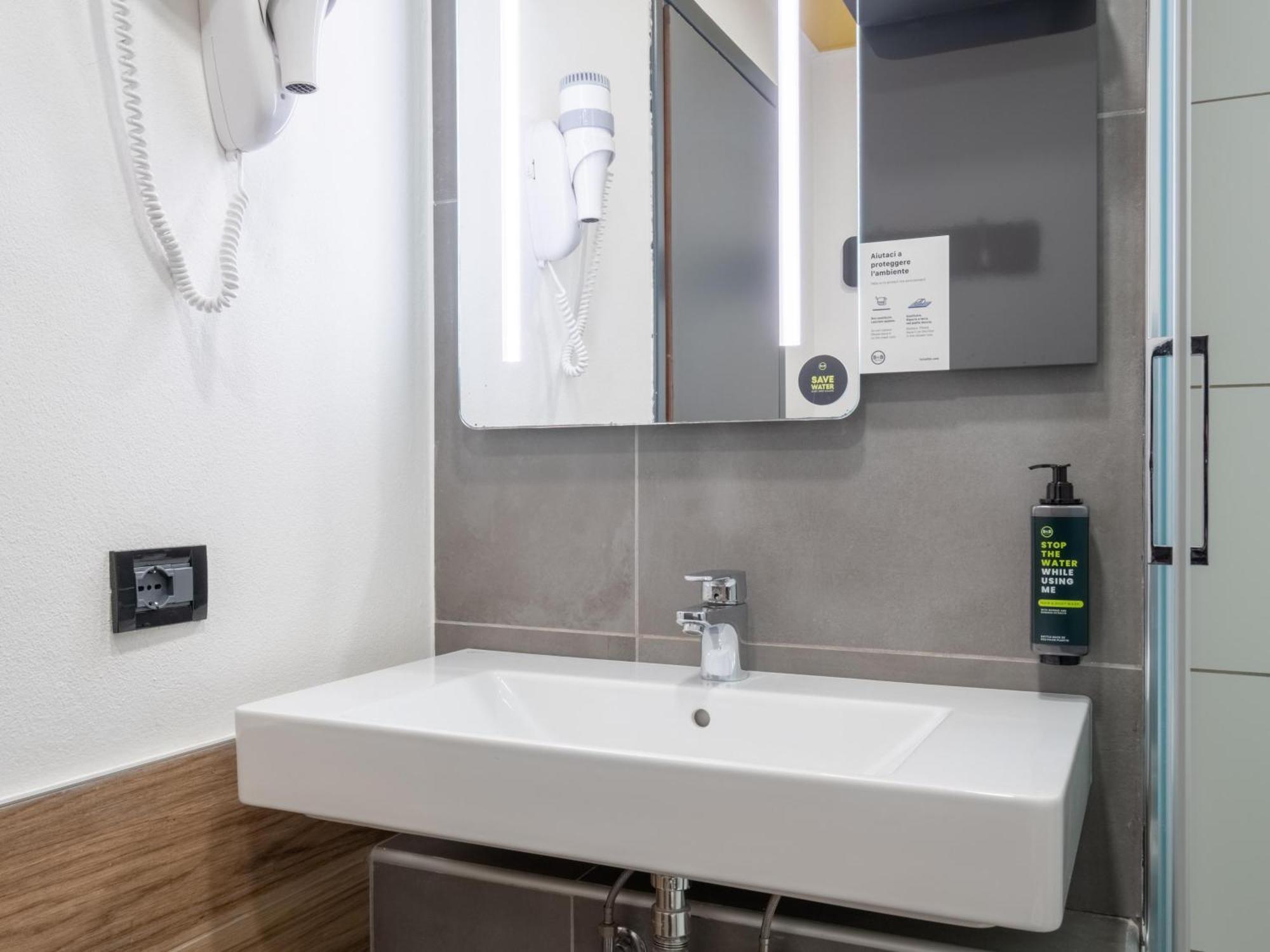 B&B Hotel Mantova San Giorgio di Mantova Kültér fotó